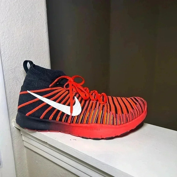 NIKE FREE TR FORCE FLYKNIT Crimson Running Trainers SIZE 13 MENS 833275-001 - Picture 2 of 10